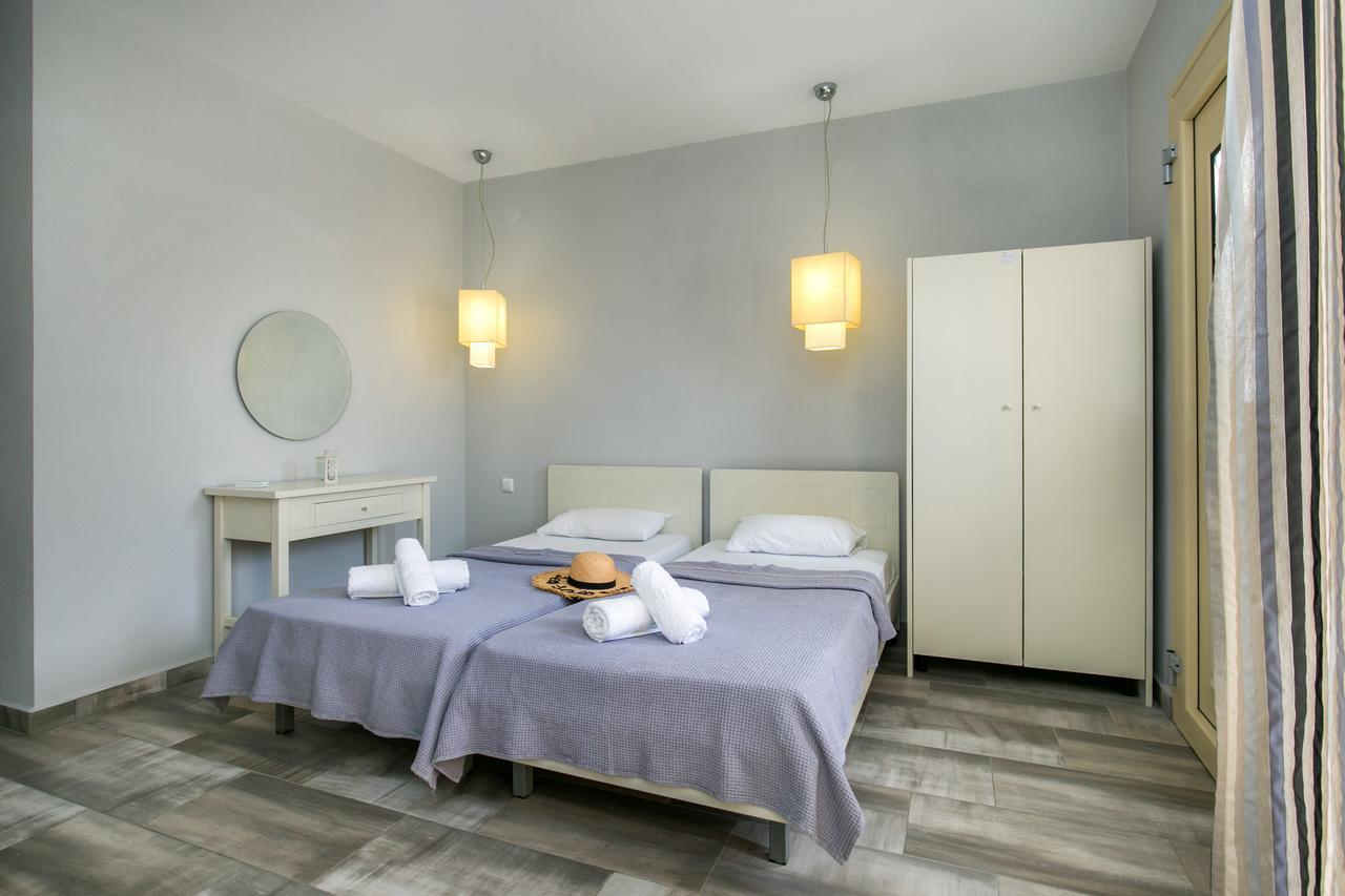 Thea Athos Apartment ลิเมนาเรีย ภายนอก รูปภาพ