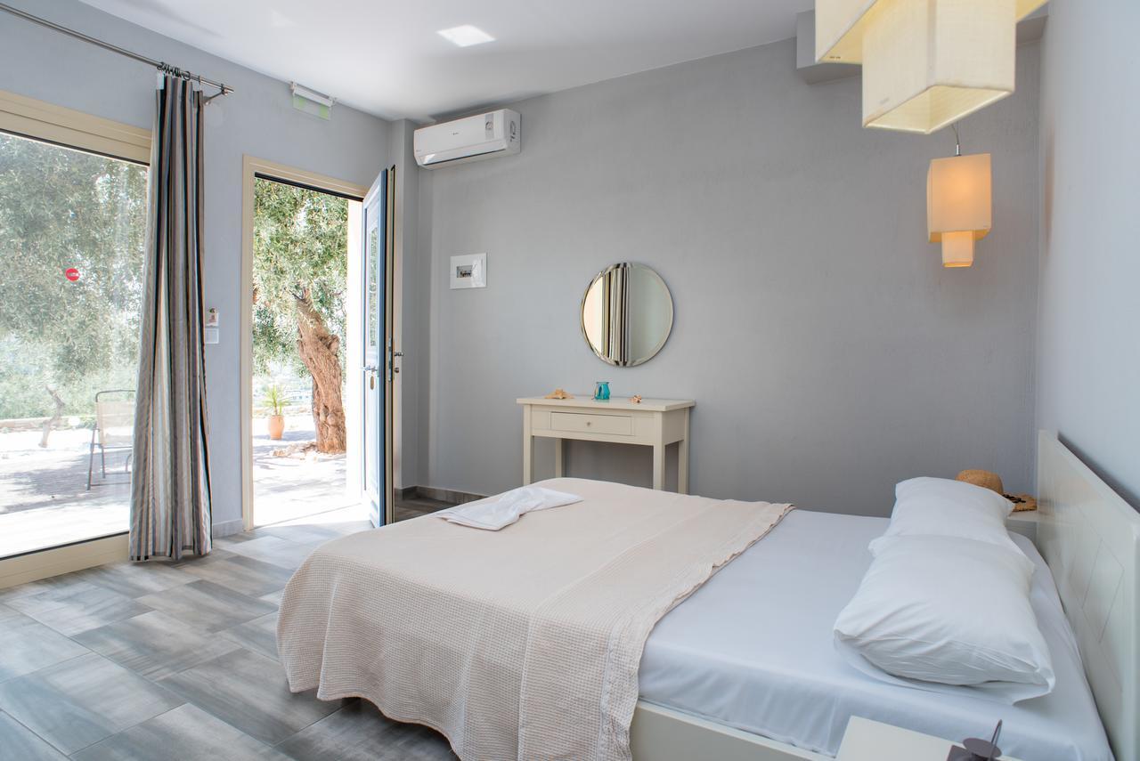 Thea Athos Apartment ลิเมนาเรีย ภายนอก รูปภาพ